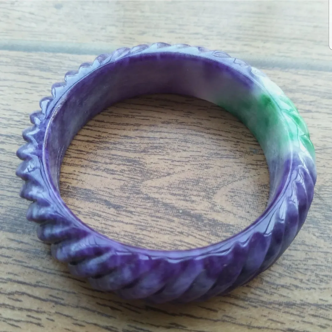 10% OFF- 59/60/61mm Certified Natural Purple-Green Emerald A*Jade HandCarved Bracelet Bangle A655