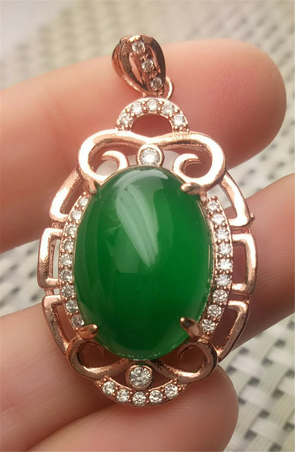 10% OFF- Certified Natural Emerald A*Jade Handcrafted Lucky Green Jade Oval Pendant-Rose Gold 925 Sterling Silver A0204