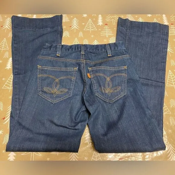 1970 Flare Levi’s Jeans, size 26Wx29L. (J62)