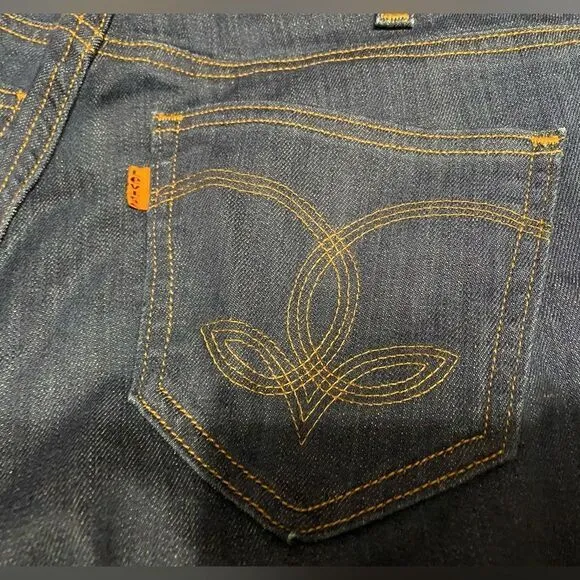 1970 Flare Levi’s Jeans, size 26Wx29L. (J62)
