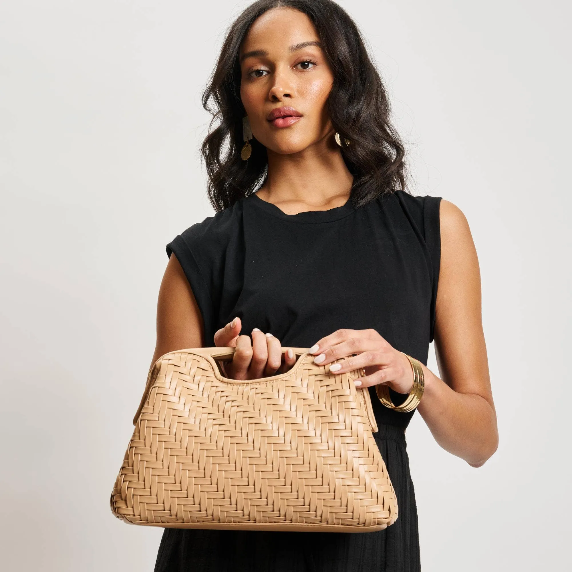 Amara Crossbody