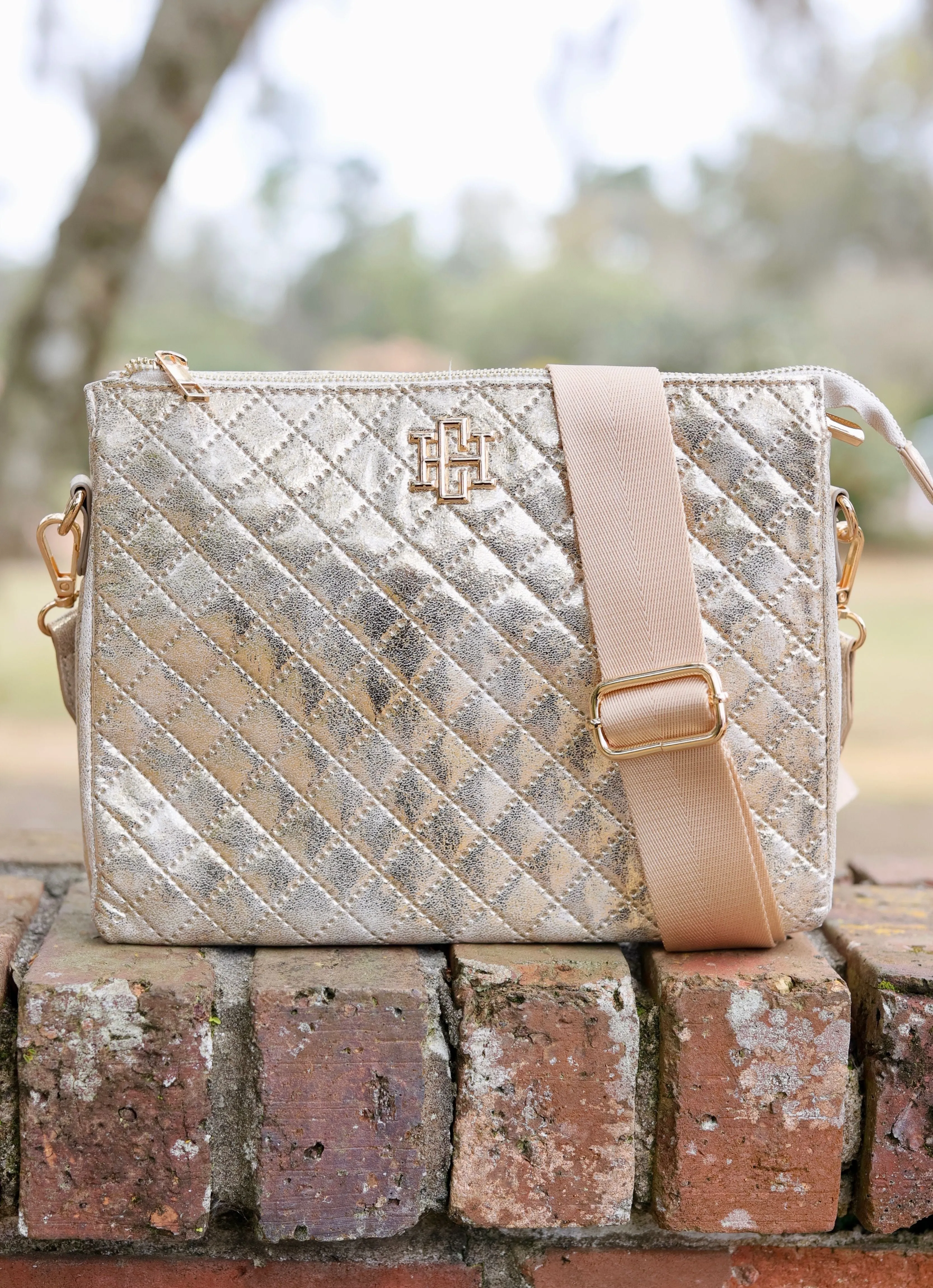 Ariana Crossbody Champagne Pop