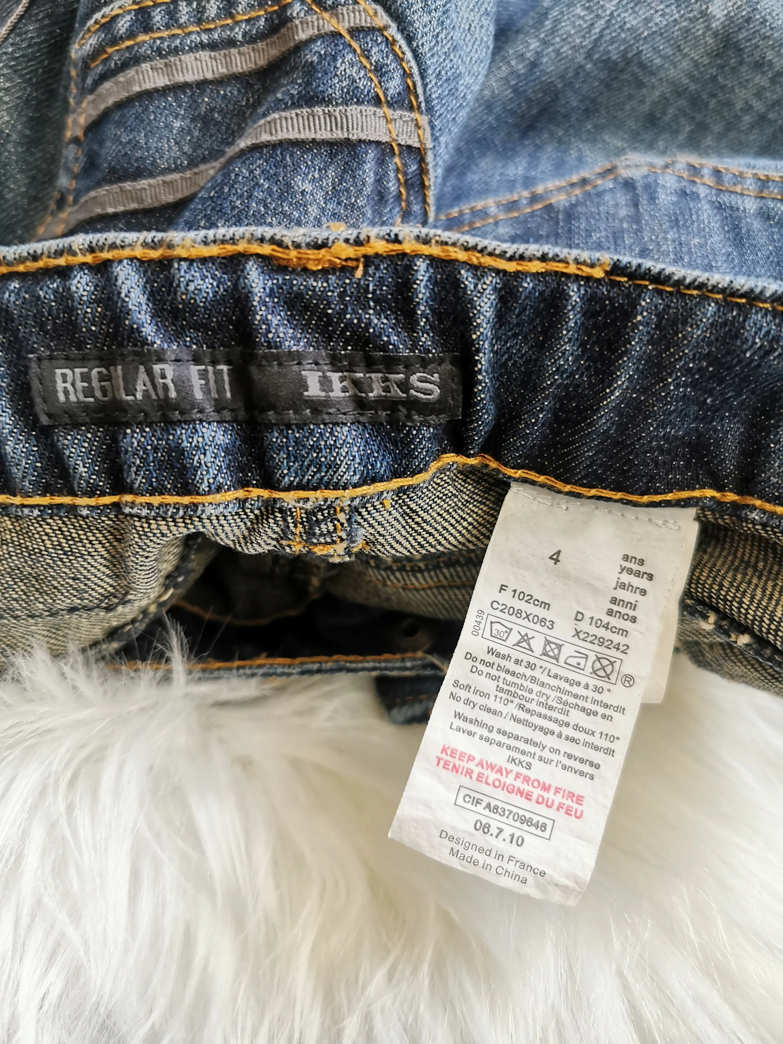 BOY SIZE 4 YEARS - IKKS, Designer Fashion, Rolled Cuff, Straight Fit Jeans EUC B48