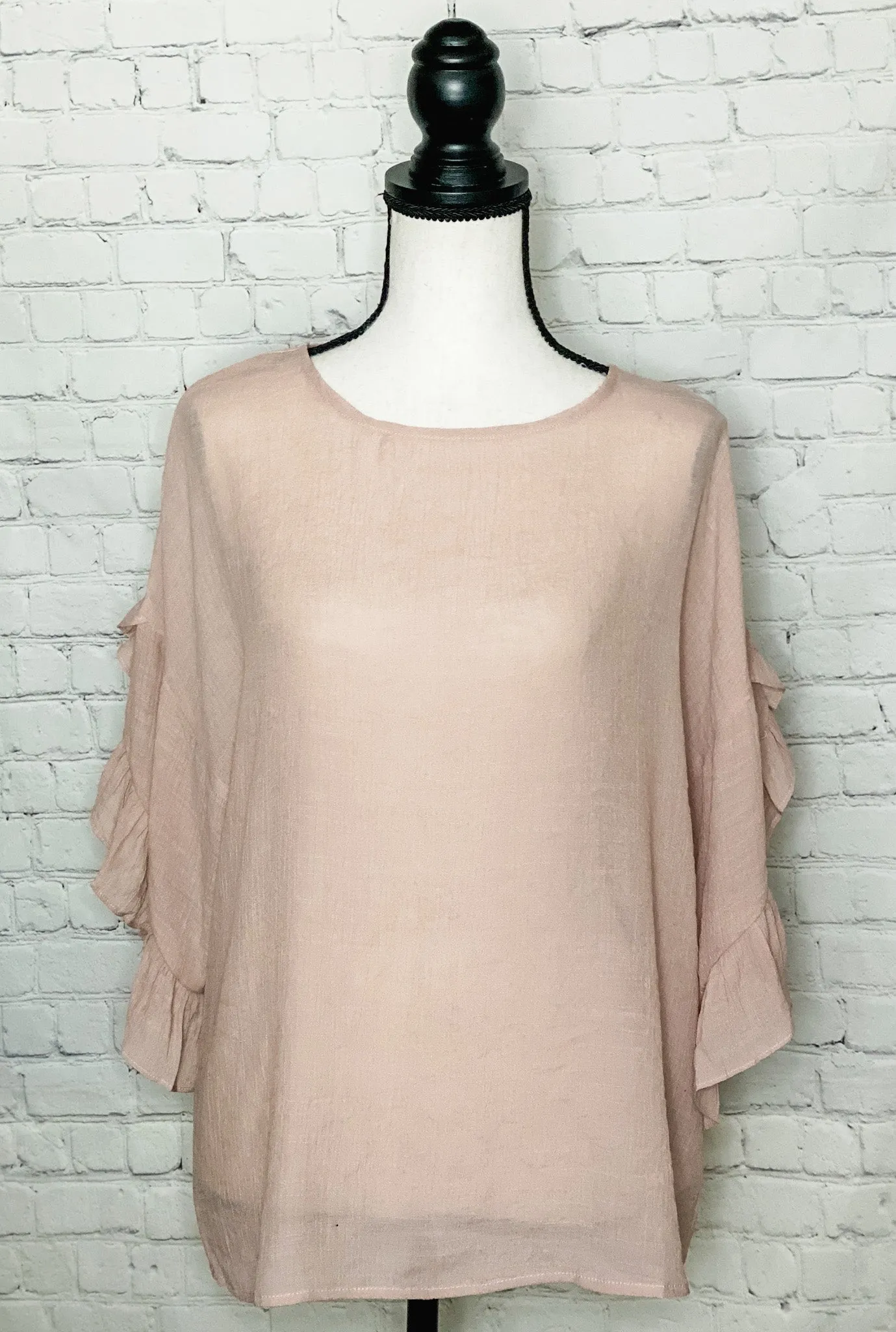 Brunch Betty Flutter Sleeve Top