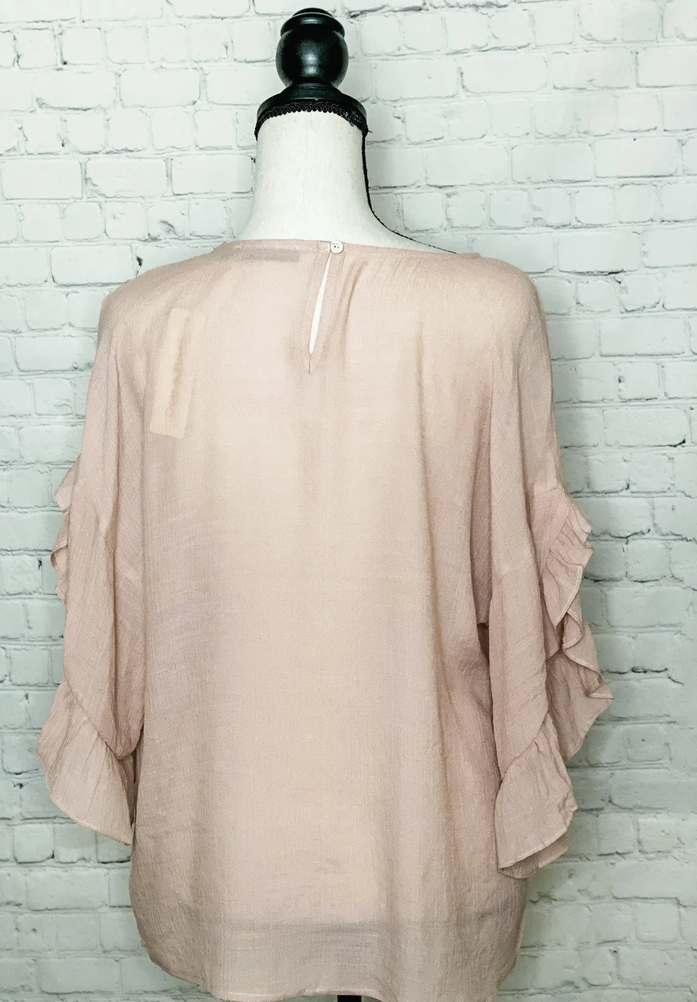 Brunch Betty Flutter Sleeve Top