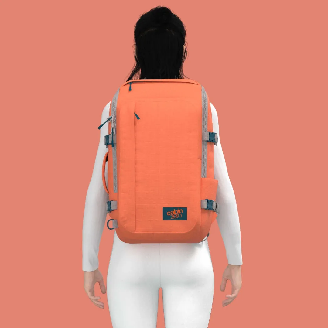 CabinZero ADV 32L (Moroccan Sands)