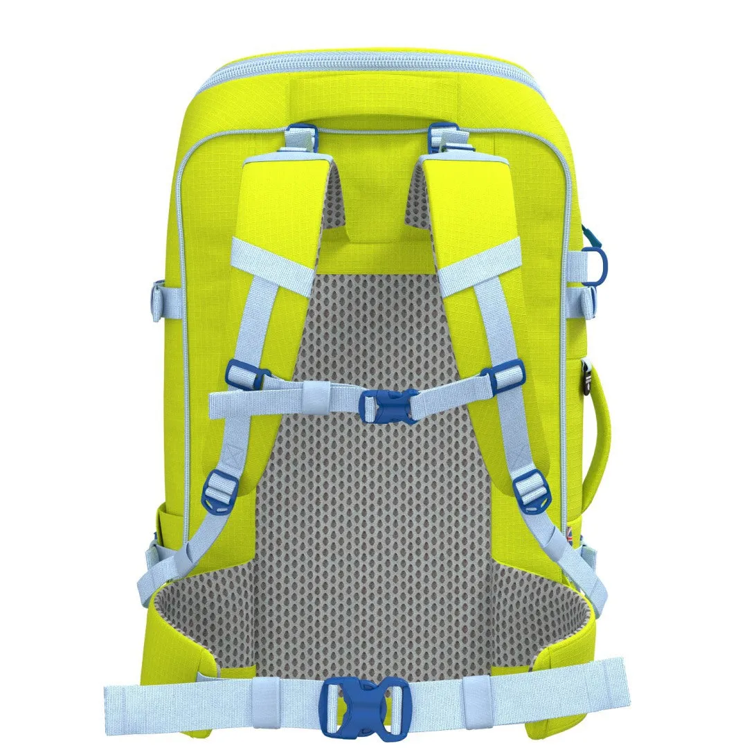CabinZero ADV 42L (Mojito Lime)