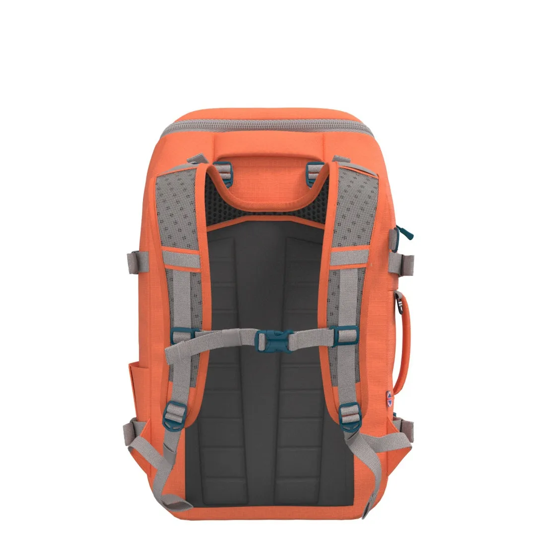 CabinZero ADV Pro 32L (Moroccan Sands)