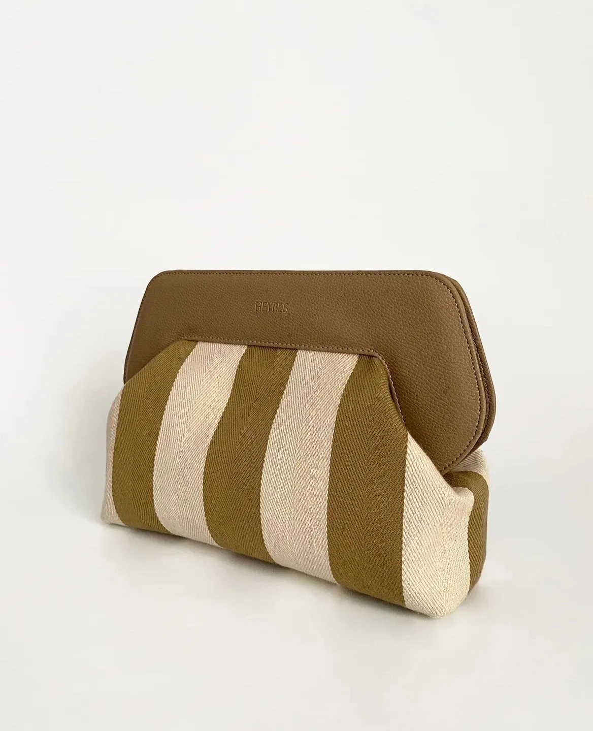 Carioca Sunset Clutch
