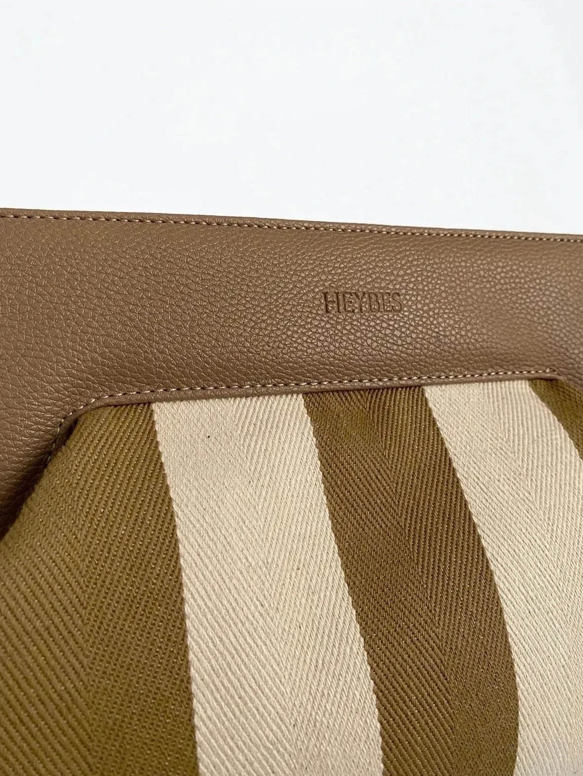 Carioca Sunset Clutch