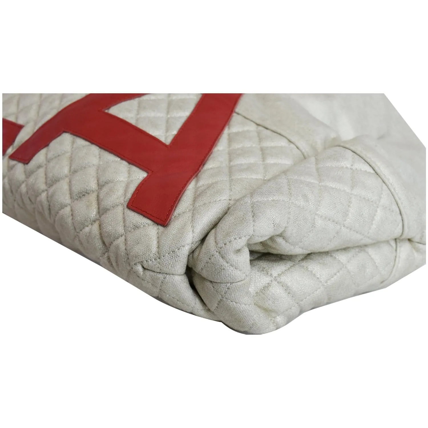 CHANEL LA Large Jersey Quilted Hobo Shoulder Bag White