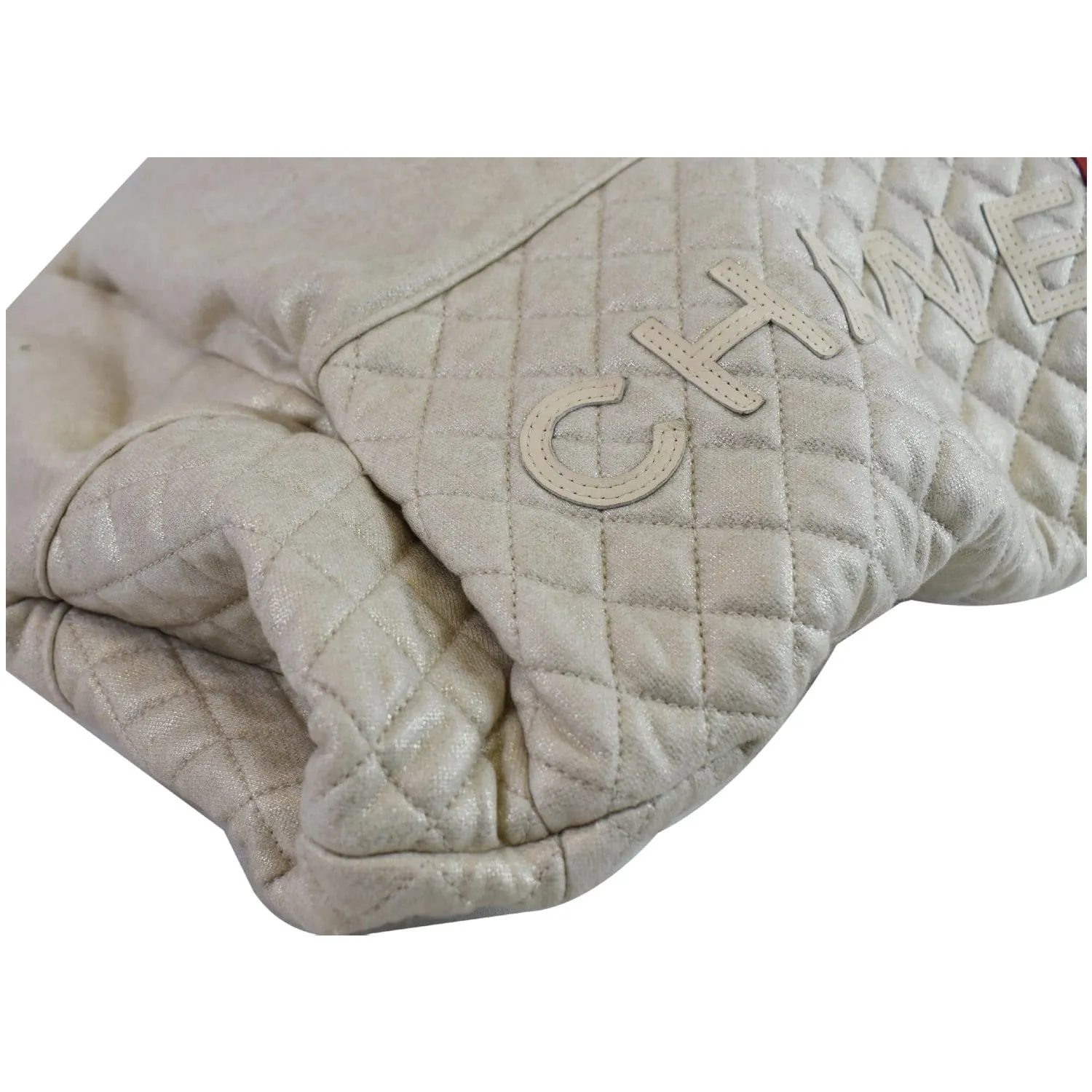 CHANEL LA Large Jersey Quilted Hobo Shoulder Bag White