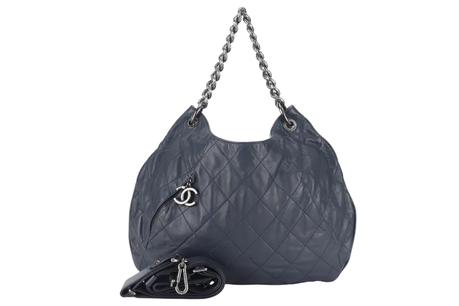 CHANEL PLEATS HOBO BAG (1673xxxx) LARGE BLUE QUILTED CALFSKIN SILVER HARDWARE NO DUST COVER