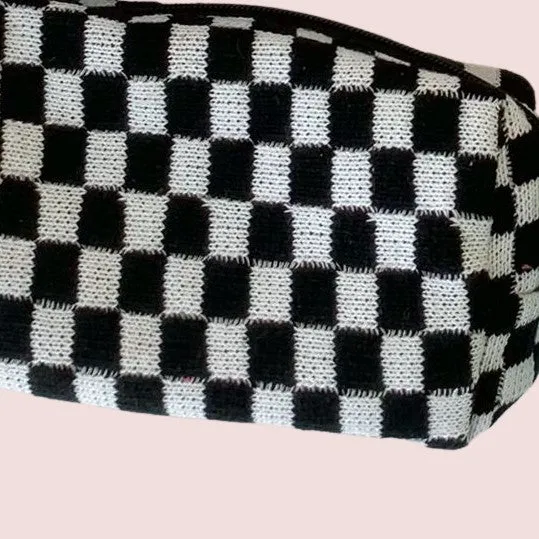 CHECKER CHECK TRAVEL COSMETIC BAG - 2 COLORS