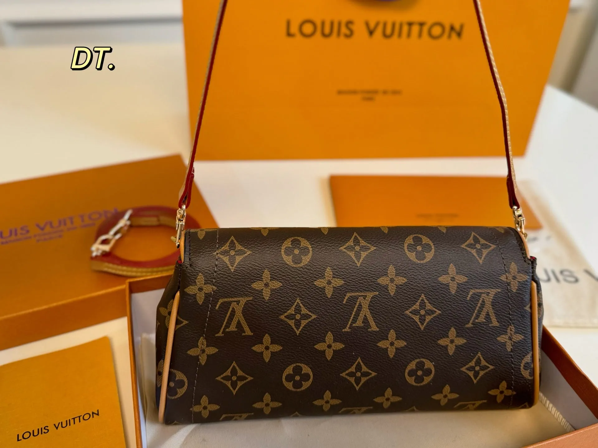 Classic Flap Crossbody Bag