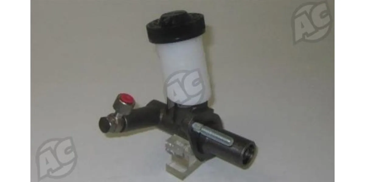 Clutch Master Cylinder Mazda 626 (MAZ312)