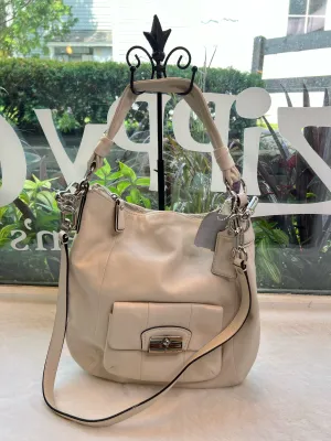 Coach Bone Pre-Owned Purse- Ladies