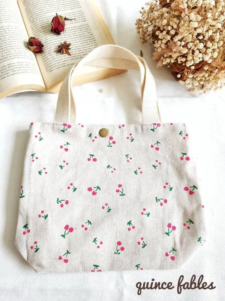 Cotton Floral Print Lunch Bag