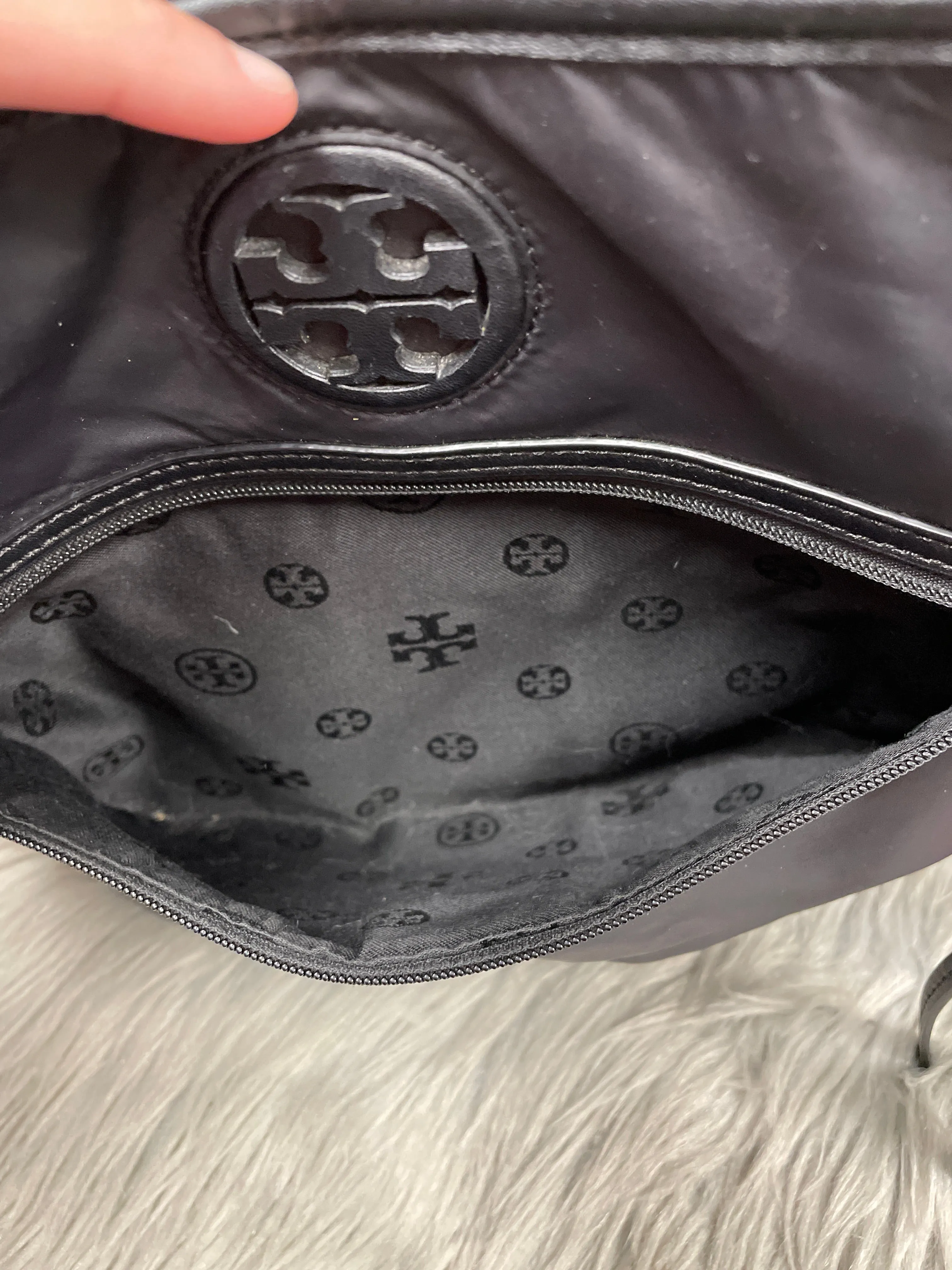 Crossbody Designer By Tory Burch, Size: Large
