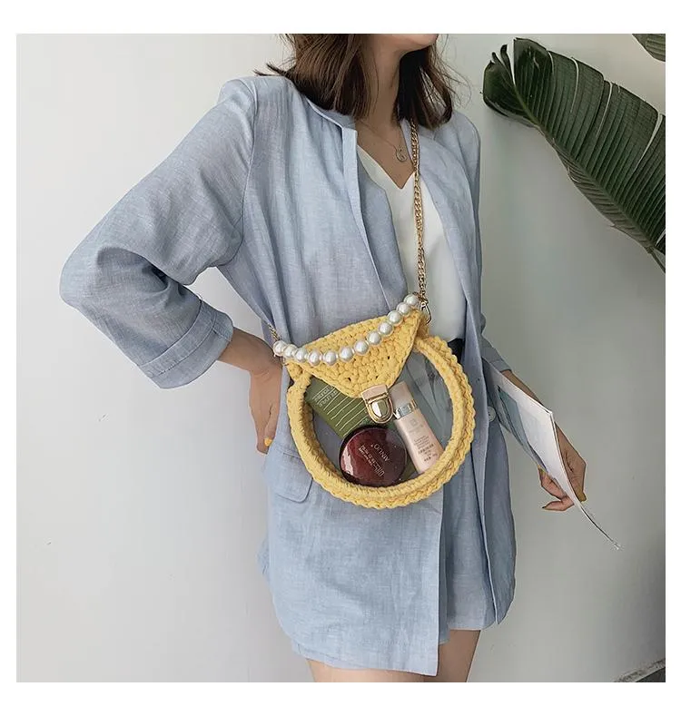 Cute Round White(Flap) Crochet Crossbody Purse PMMA Crochet Shoulder Round Handbag for Girl Circle Crochet Crossbody Purses