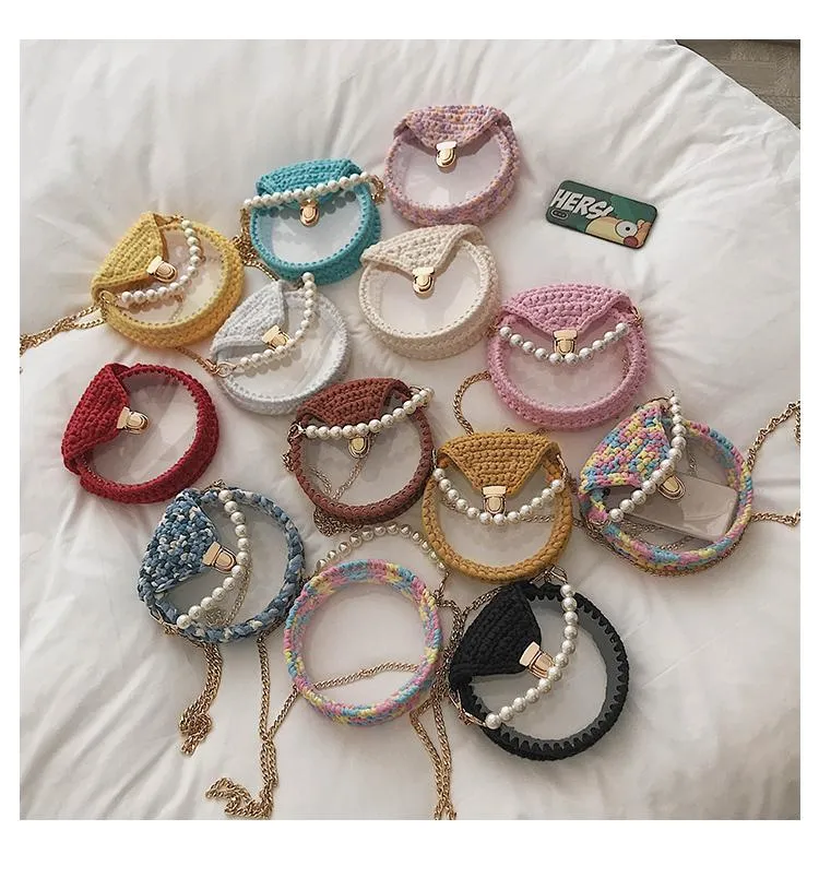 Cute Round White(Flap) Crochet Crossbody Purse PMMA Crochet Shoulder Round Handbag for Girl Circle Crochet Crossbody Purses