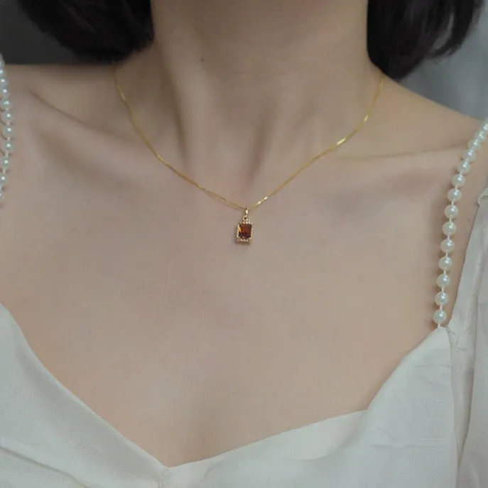 Desiree Garnet Necklace (Solid Silver)
