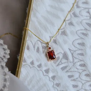 Desiree Garnet Necklace (Solid Silver)