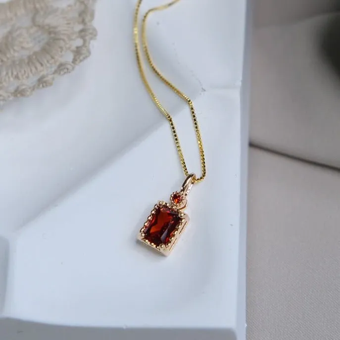 Desiree Garnet Necklace (Solid Silver)