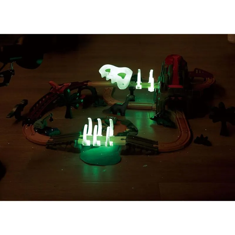 Dinosaur Railway Adventure Set