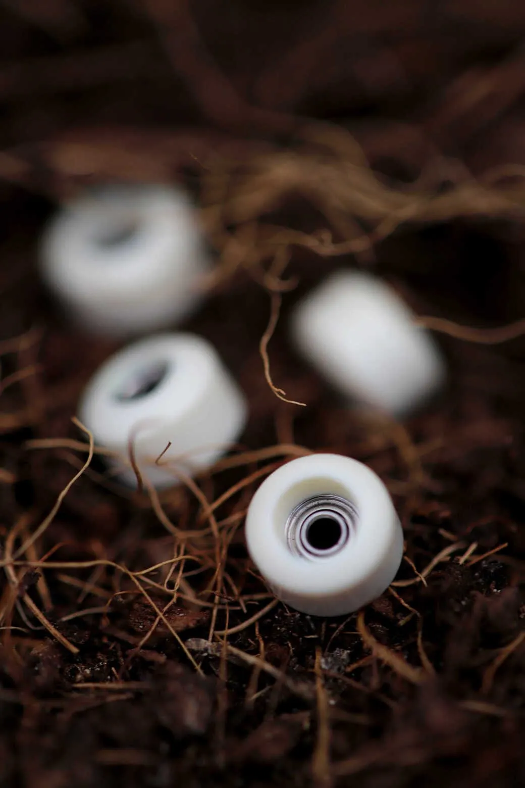 Dirty FB illPills - Cloud White Urethane Fingerboard Wheels (70D Minis)