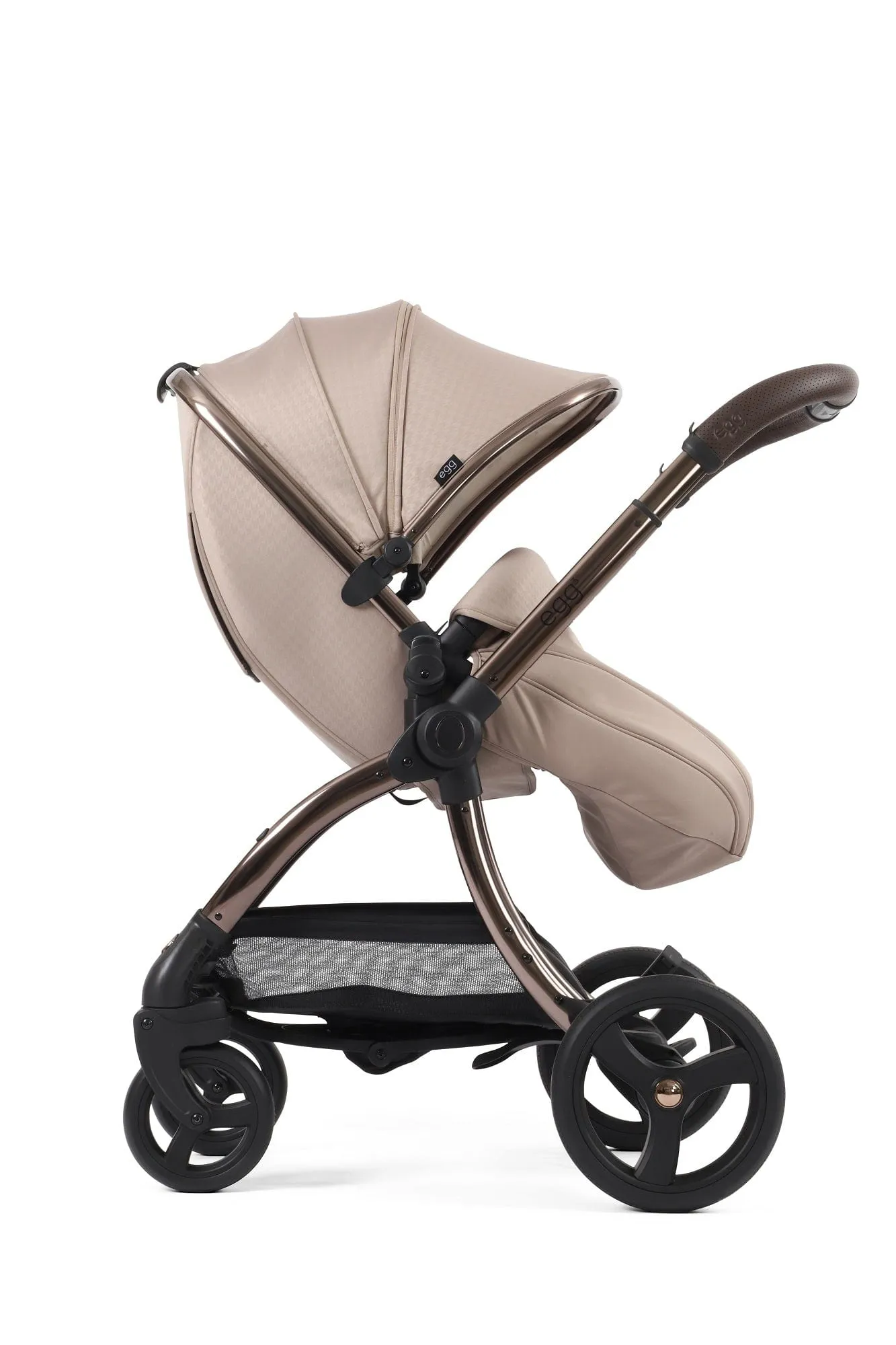 Egg 3 Luxury Cloud T i-Size Travel System - Houndstooth Almond / Cozy Beige