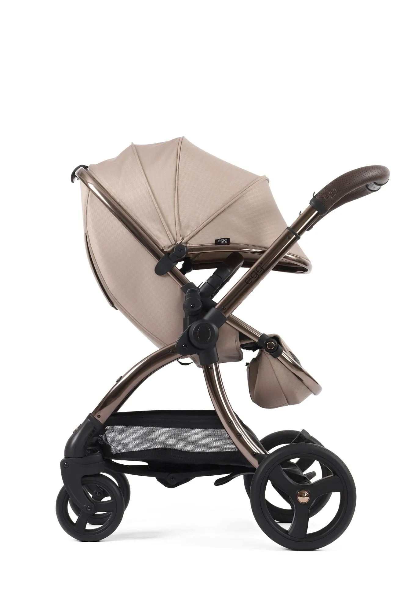 Egg 3 Luxury Cloud T i-Size Travel System - Houndstooth Almond / Cozy Beige