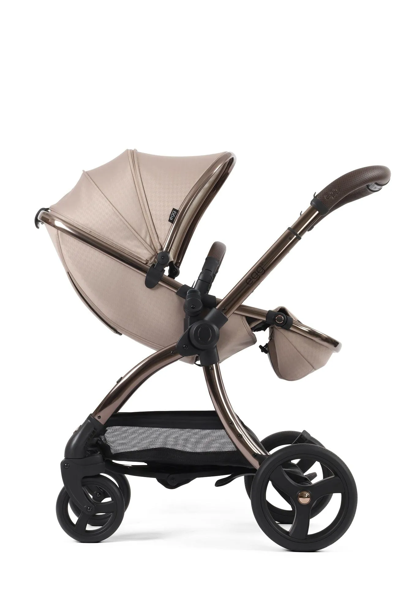 Egg 3 Luxury Cloud T i-Size Travel System - Houndstooth Almond / Cozy Beige