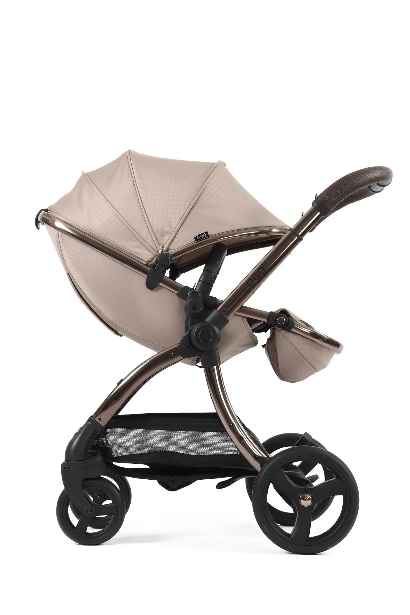 Egg 3 Luxury Cloud T i-Size Travel System - Houndstooth Almond / Cozy Beige