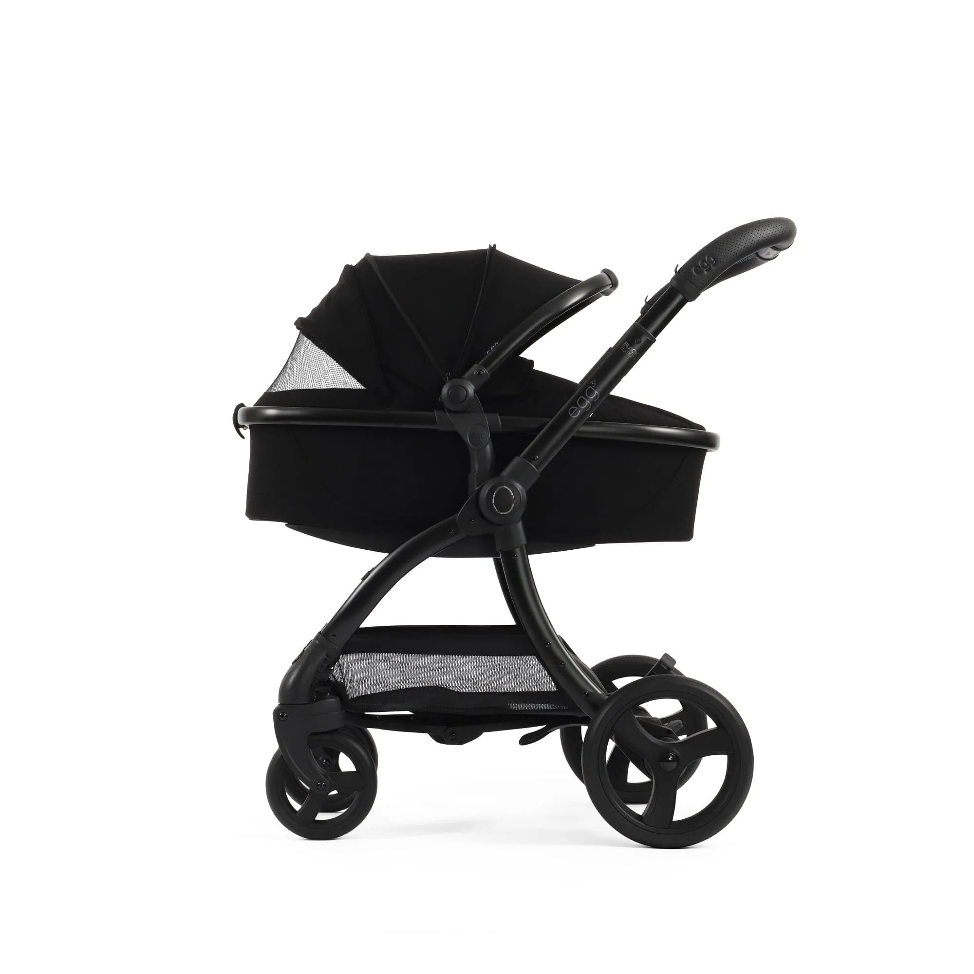 Egg 3 Luxury Shell i-Size Travel System - Black Edition (Exclusive)