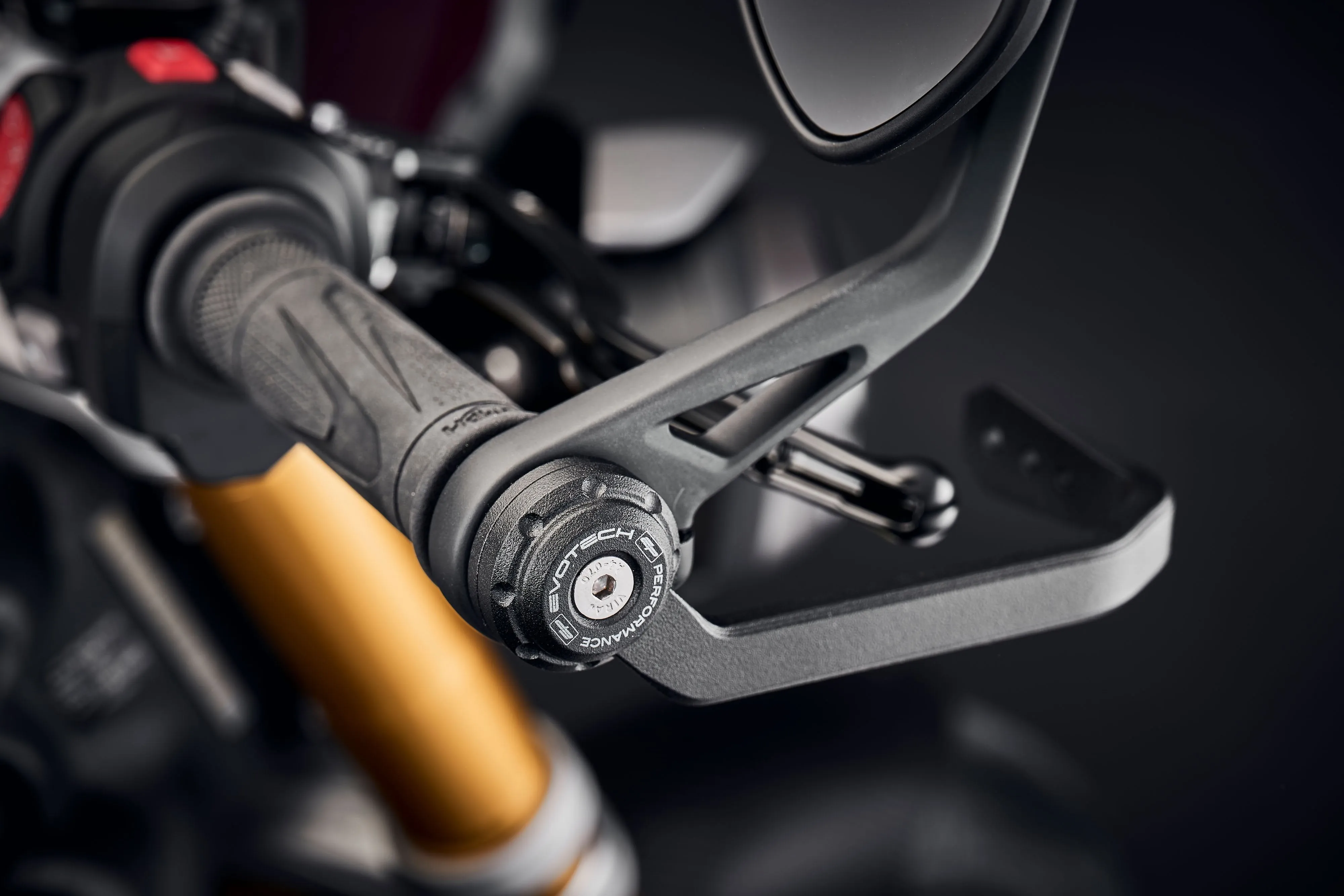 Evotech Triumph Trident Brake And Clutch Lever Protector Kit (2021 - 2024) (Bar End Mirror Version)