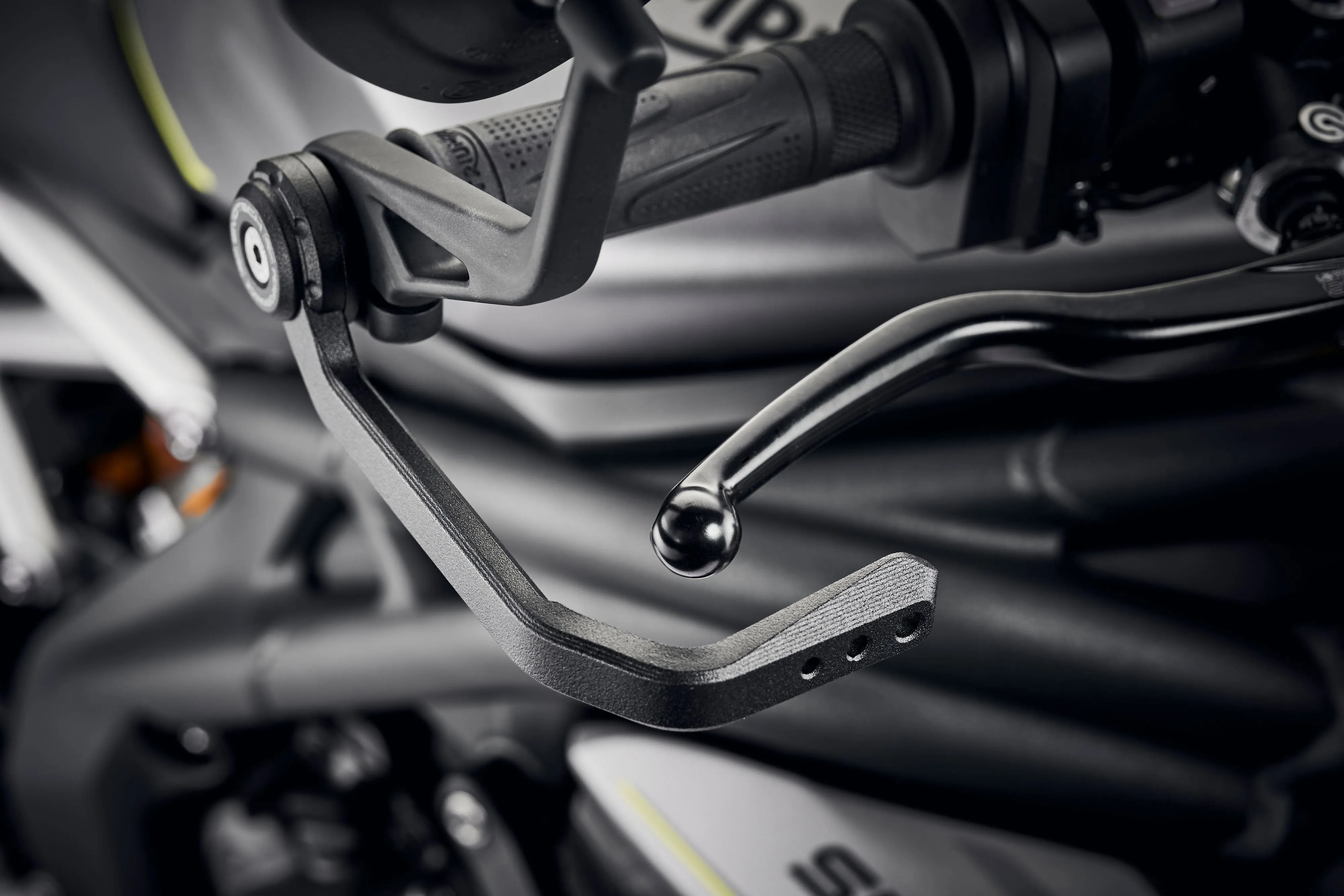 Evotech Triumph Trident Brake And Clutch Lever Protector Kit (2021 - 2024) (Bar End Mirror Version)