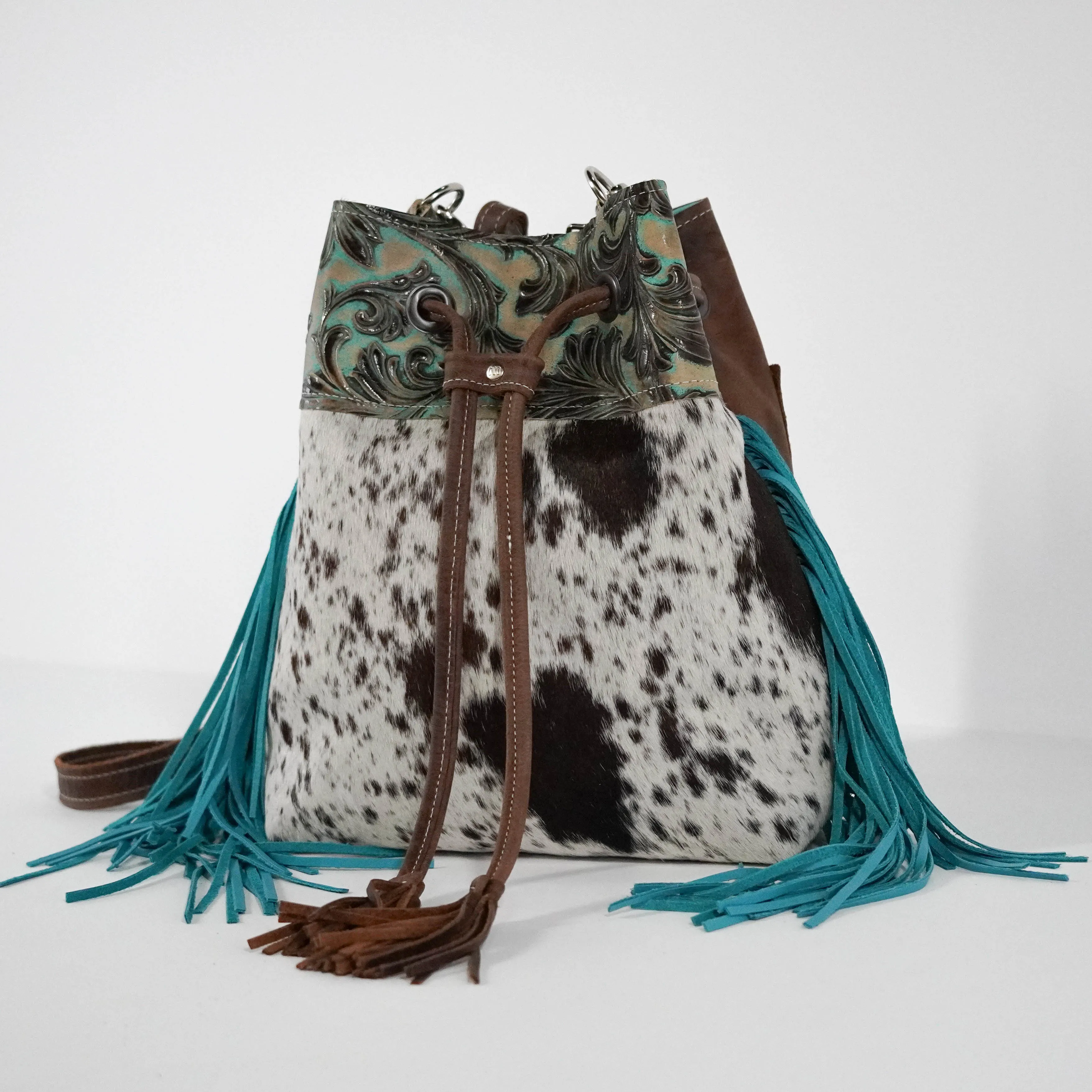 Gabby - Chocolate & White w/ Turquoise Vinyard