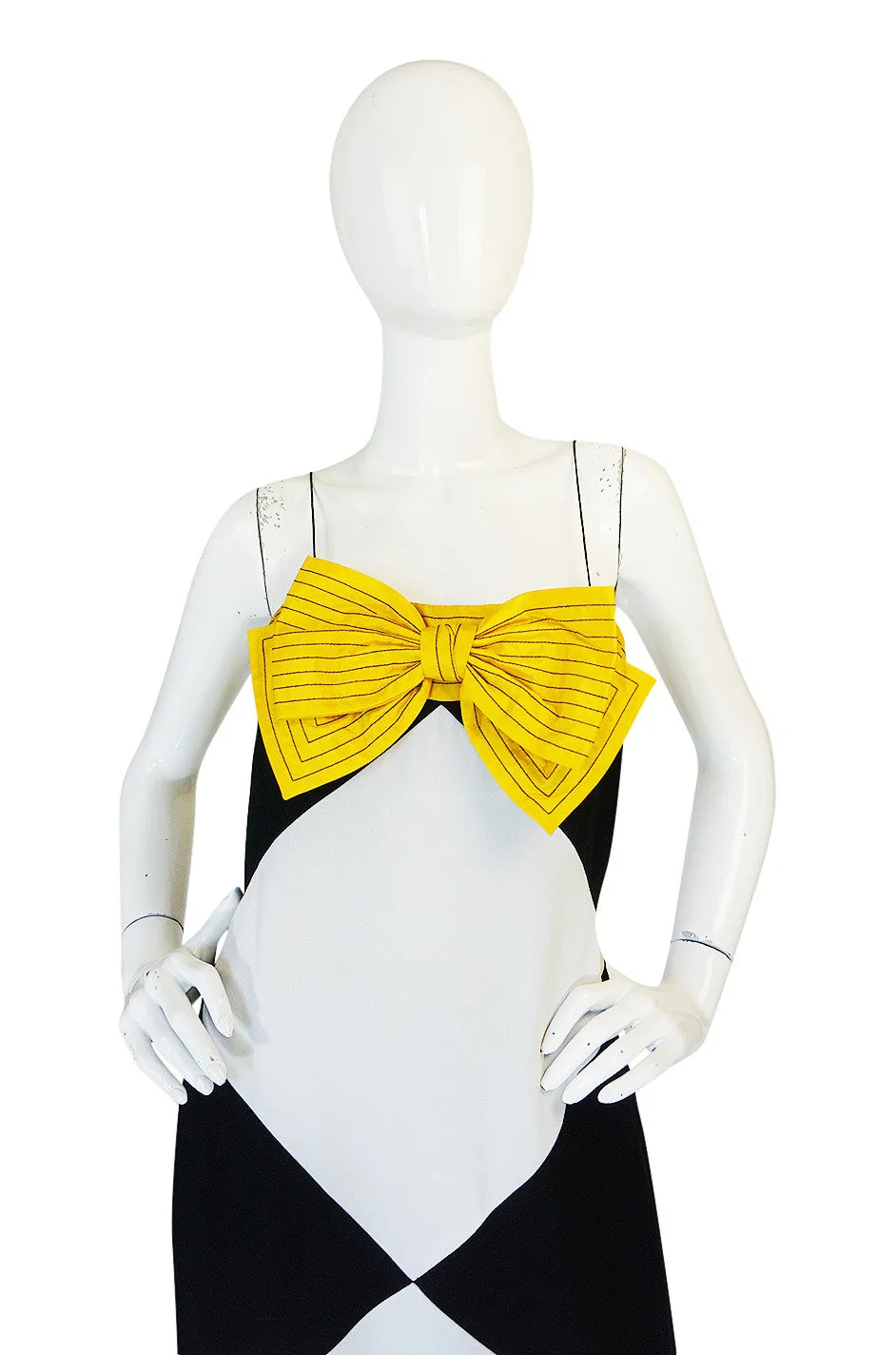 Graphic 1980s Bill Blass Black & White Diamond Bow Dress