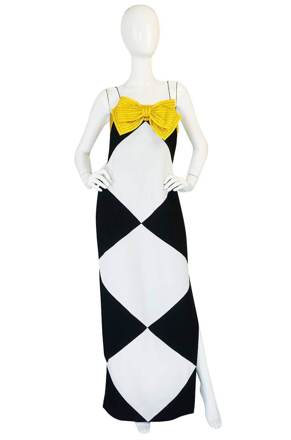 Graphic 1980s Bill Blass Black & White Diamond Bow Dress