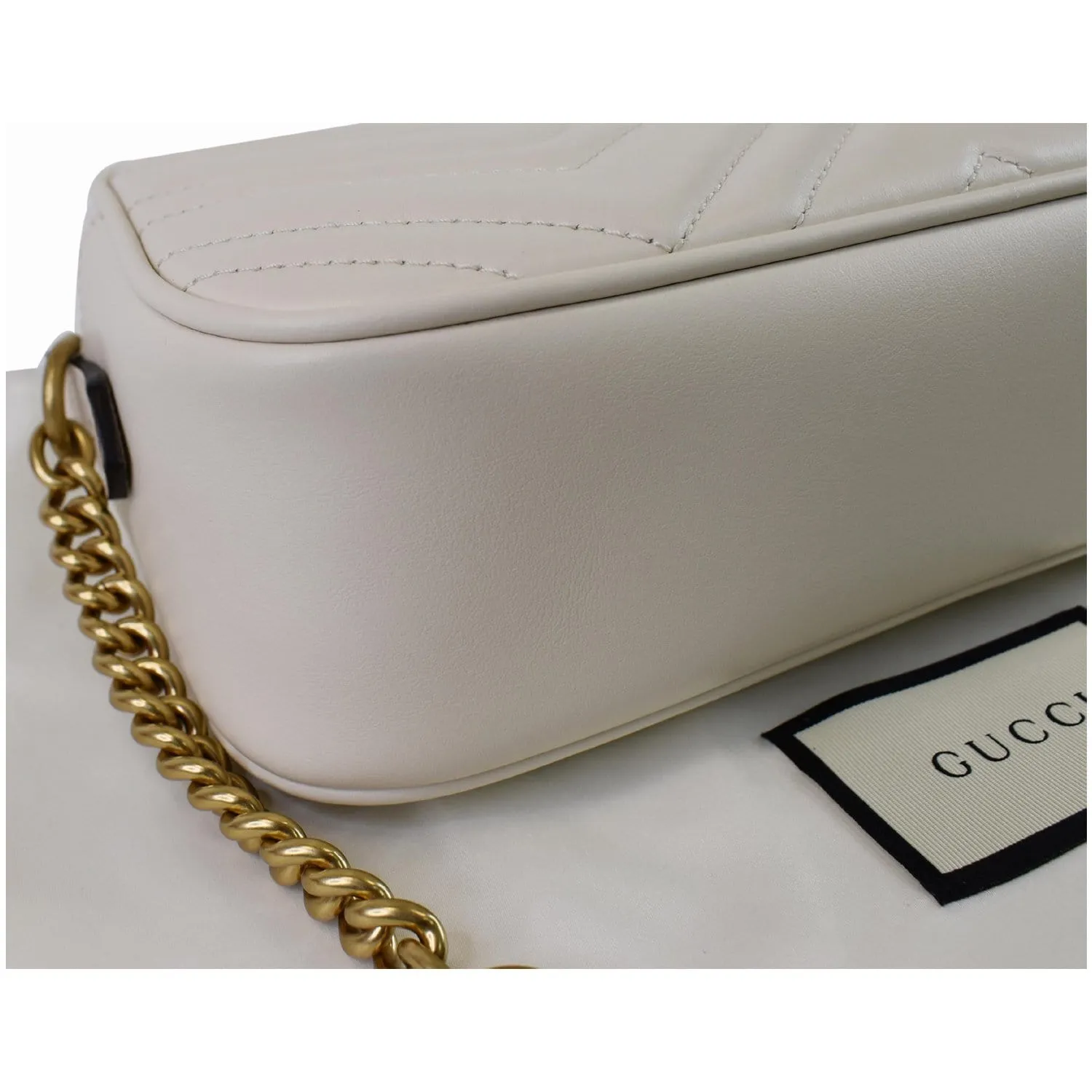 GUCCI GG Marmont Matelasse Small Leather Crossbody Bag White 447632
