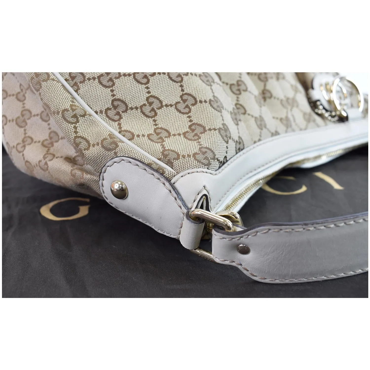 GUCCI Medium Sukey GG Canvas Hobo Bag Beige 232955