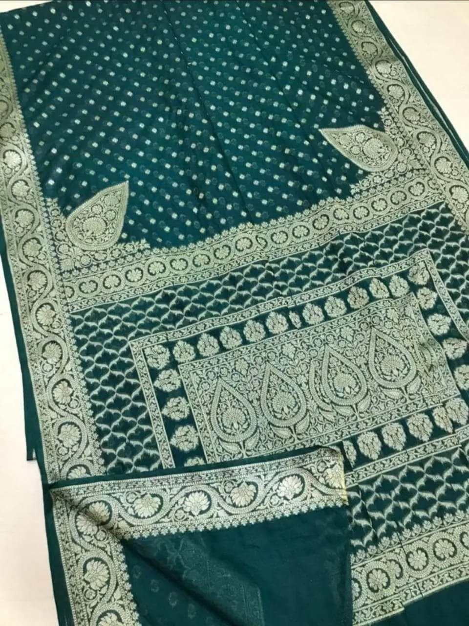 Handloom Banarasi Chiffon Khaddi Georgette Silk Saree