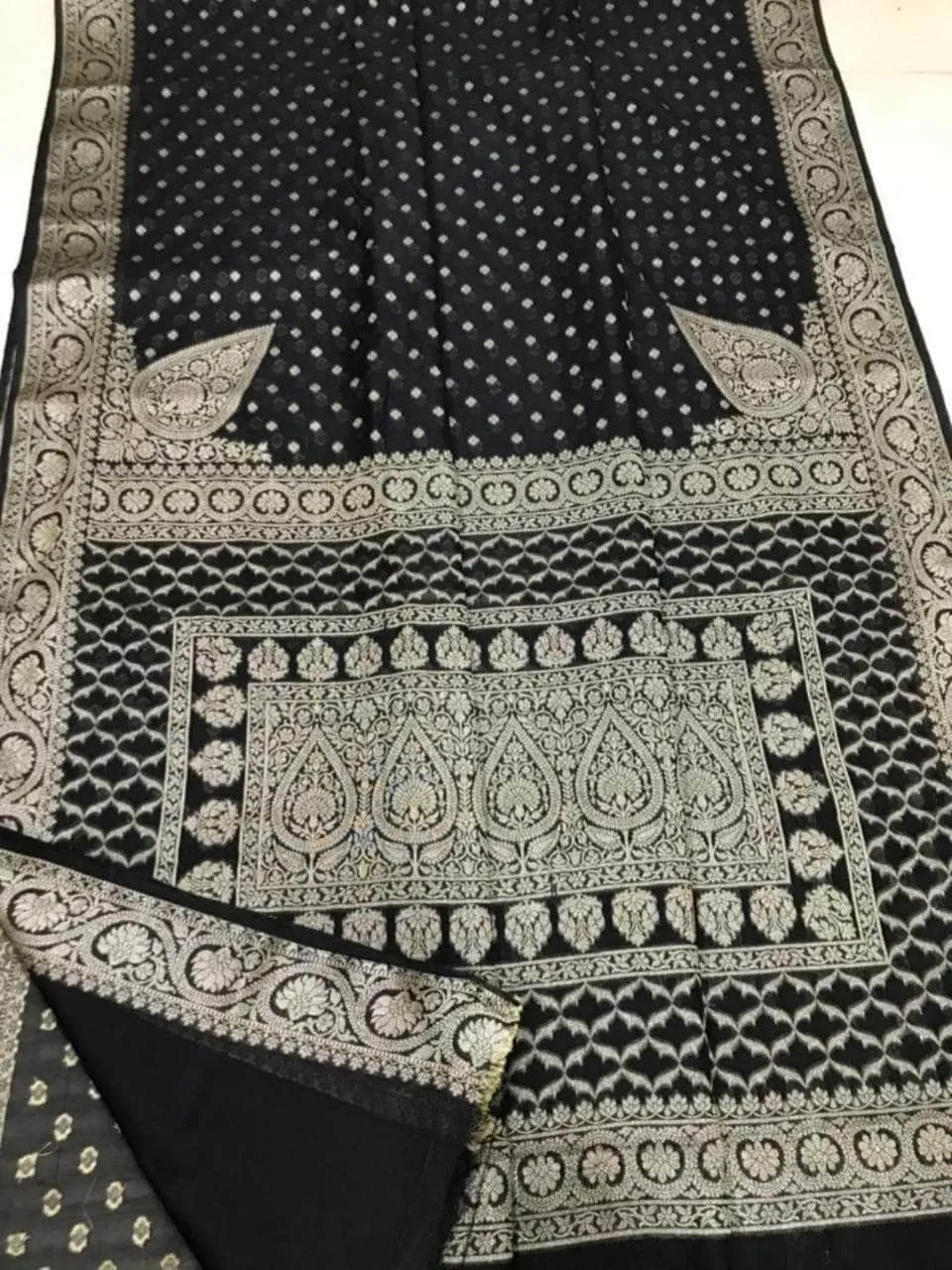 Handloom Banarasi Chiffon Khaddi Georgette Silk Saree