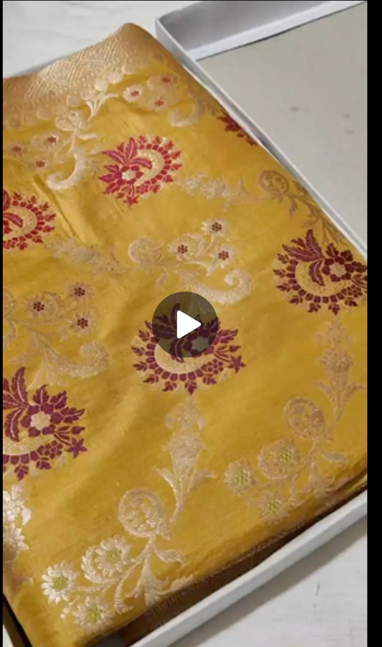Handloom Woven Banarasi Khaddi Katan Meenakari Border Silk Saree