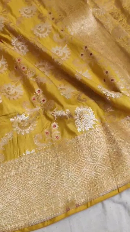 Handloom Woven Banarasi Khaddi Katan Meenakari Border Silk Saree