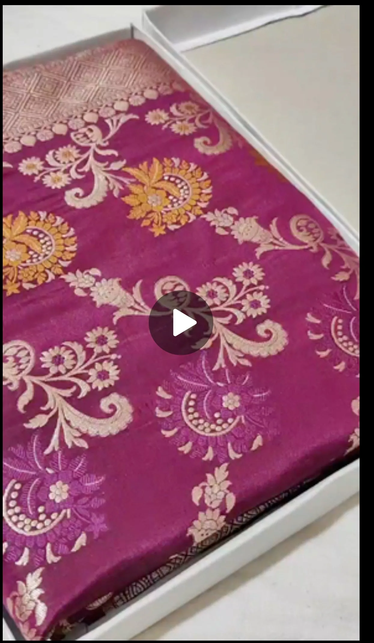 Handloom Woven Banarasi Khaddi Katan Meenakari Border Silk Saree