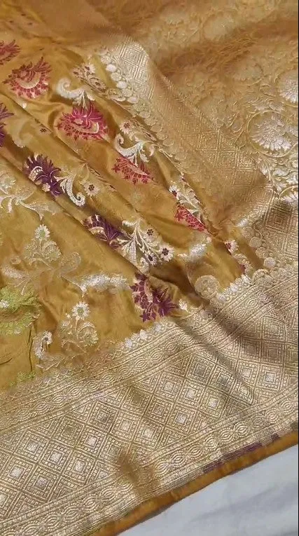Handloom Woven Banarasi Khaddi Katan Meenakari Border Silk Saree