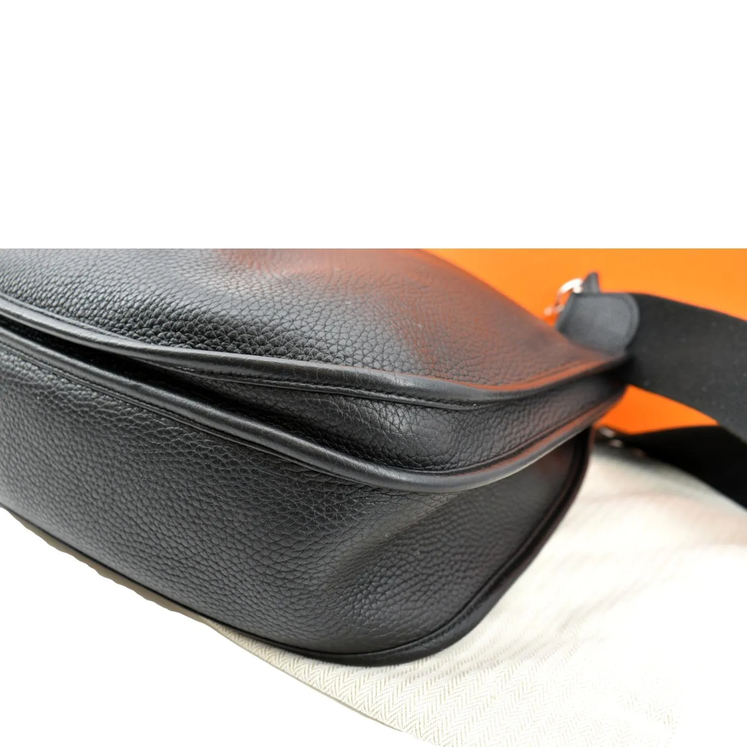 HERMES Evelyne GM Taurillon Clemence Crossbody Bag Black