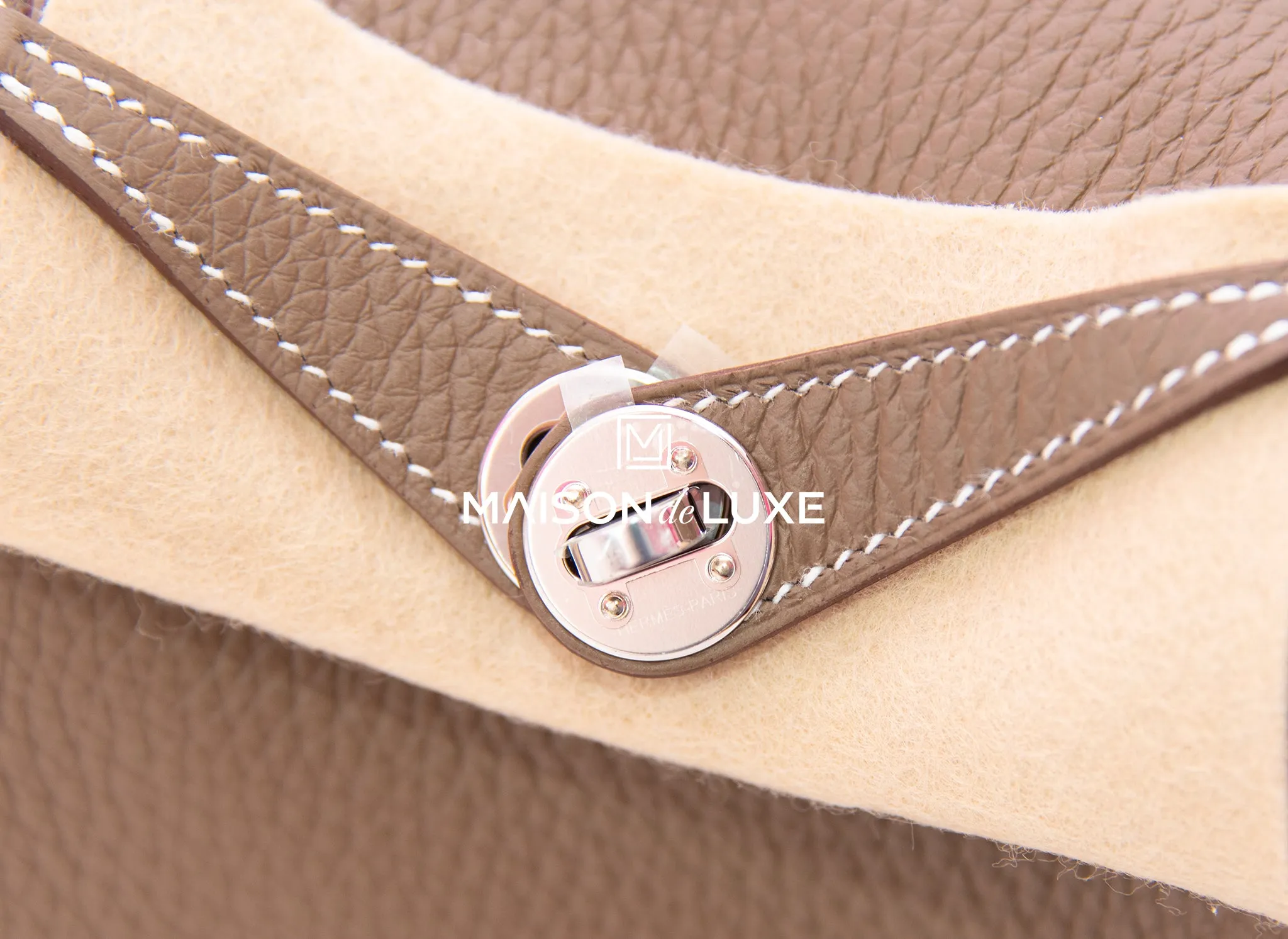 Hermes Mini Lindy 20 Etoupe Clemence Palladium Hardware